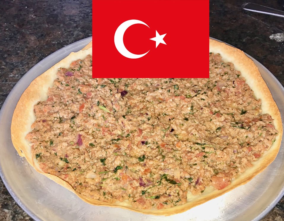 Lahmacun, die herrliche türkische Pizza